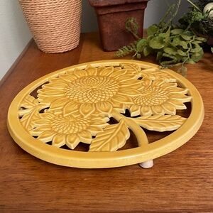 Fall Sunflower Trivet Metal Hot Plate Hot-pad Butterscotch Yellow Gold Color